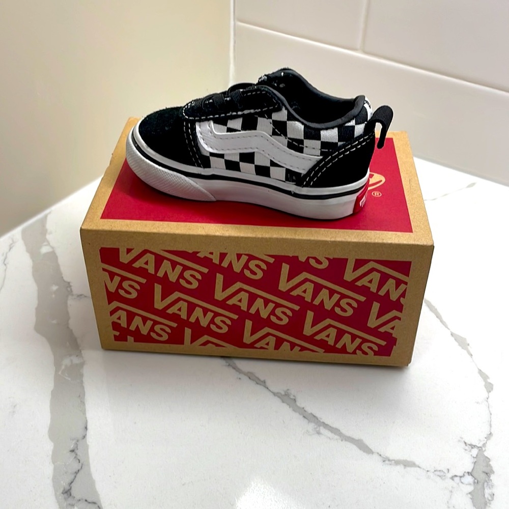 Toddler size 3.0 Checkered Slip On Vans